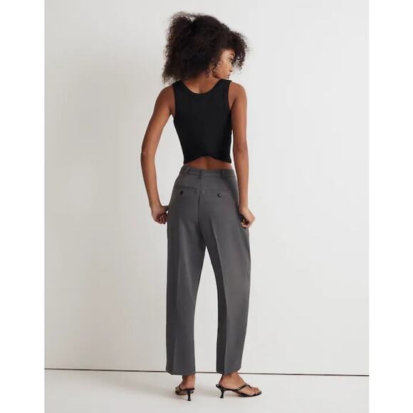 Madewell Pleated Tapered-Leg Pants in Easygoing Crepe Thunder Cloud Gray Size 4 - Picture 3 of 13